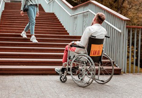 Diving into a wheelchair⁠⁠
